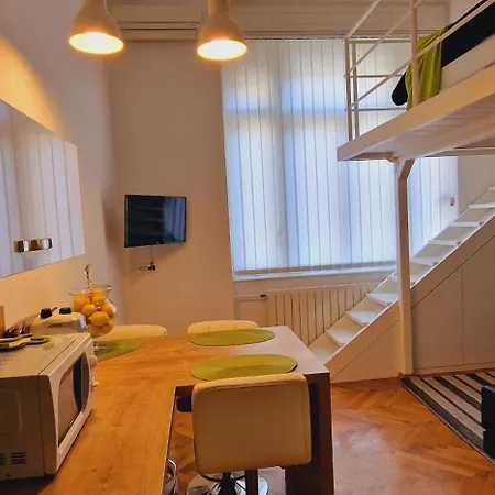 Apartment Medea 3 With Private Parking Opatija