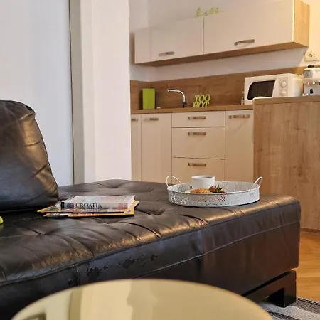 Medea 3 With Private Parking * Opatija