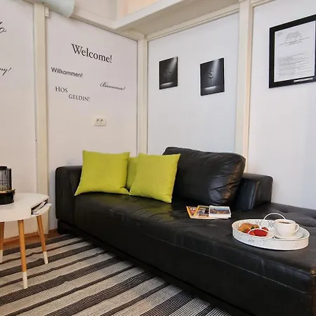 Medea 3 With Private Parking Apartment Opatija
