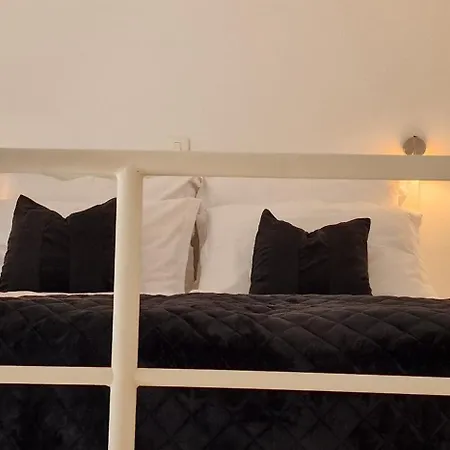 Medea 3 With Private Parking * Opatija