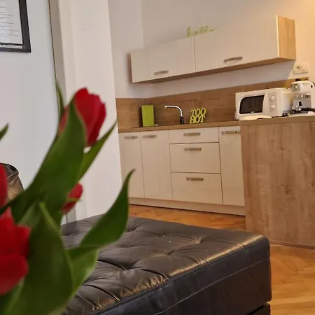 Medea 3 With Private Parking Apartment